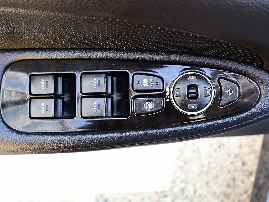 HYUNDAI Genesis 2012 Negro - Importación desde Corea - HF Imports Iquique - Foto 11