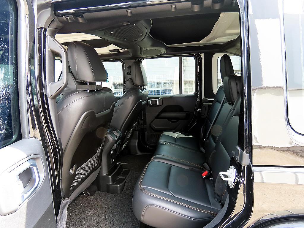 Jeep Wrangler - Vista 6