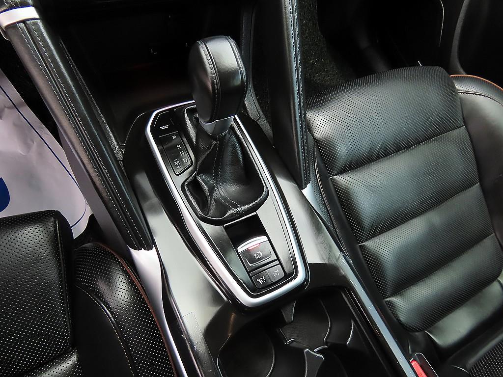 SAMSUNG QM6 - Vista 10