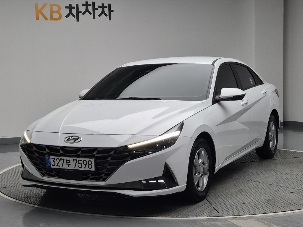 HYUNDAI Avante 2021 Blanco - Importación desde Corea - HF Imports Iquique - Foto 1