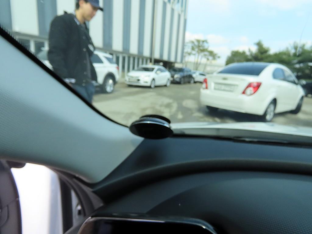 HYUNDAI Avante 2023 Blanco - Importación desde Corea - HF Imports Iquique - Foto 15