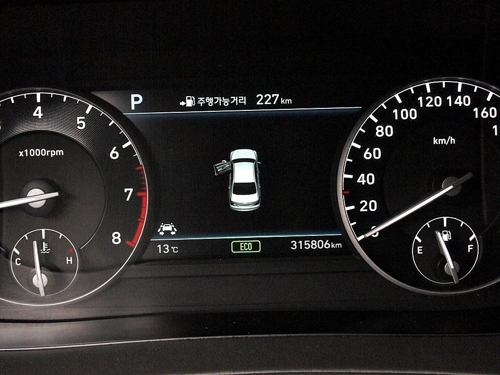 Genesis EQ900 2016 Negro - Importación desde Corea - HF Imports Iquique - Foto 9