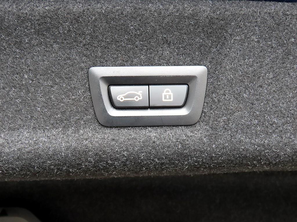 BMW 3 series 2023 Azul - Importación desde Corea - HF Imports Iquique - Foto 17