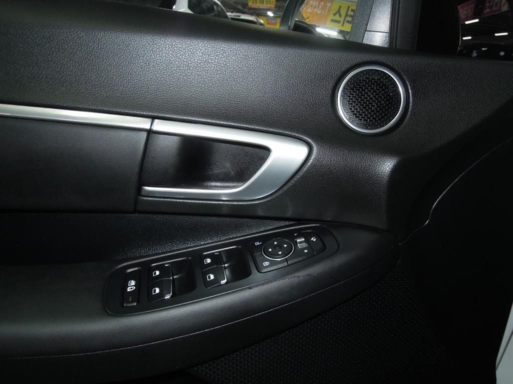 HYUNDAI Sonata 2020 Blanco - Importación desde Corea - HF Imports Iquique - Foto 8