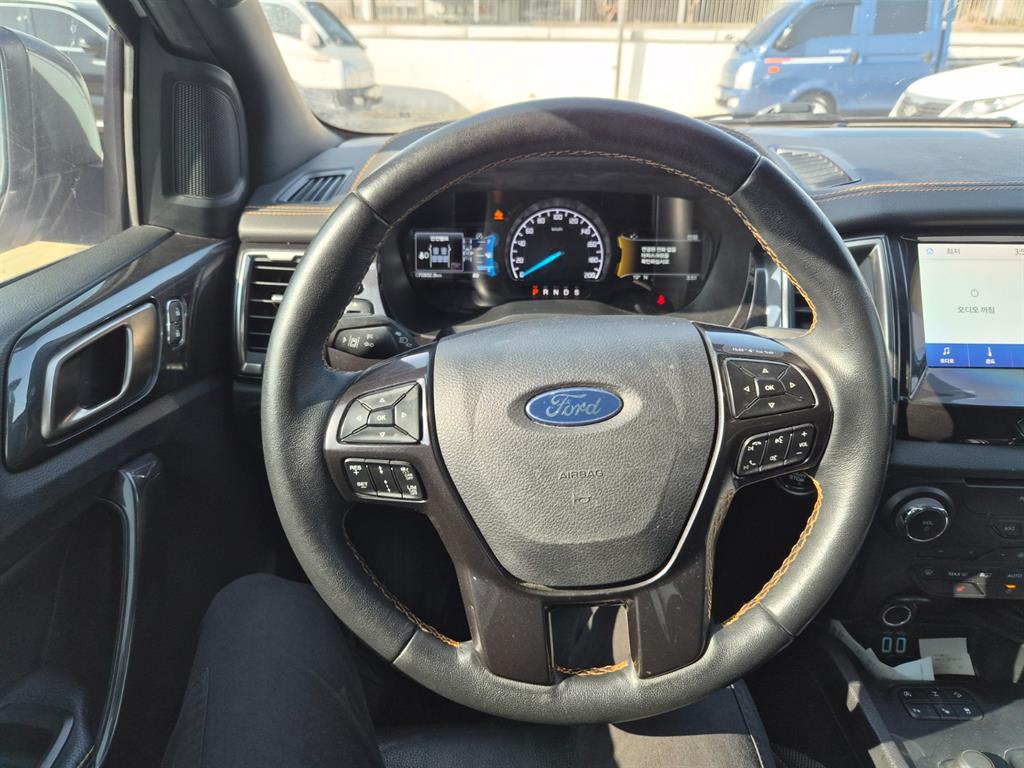 Ford Ranger - Vista 7