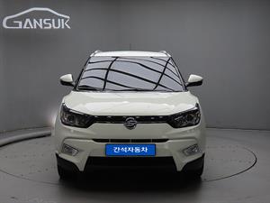 Ssangyong Tivoli - Vista 2
