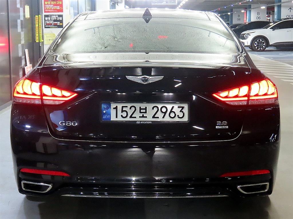 Genesis G80 - Vista 5