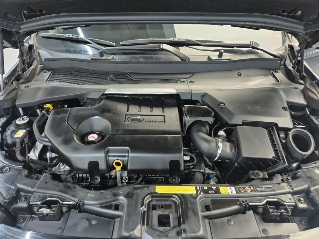 Land Rover Discovery Sports - Vista 5