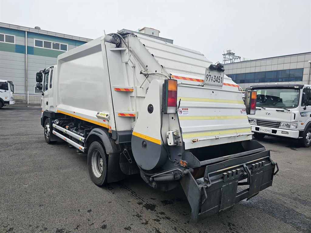 medium and large cargo apChoukJingae - Vista 6