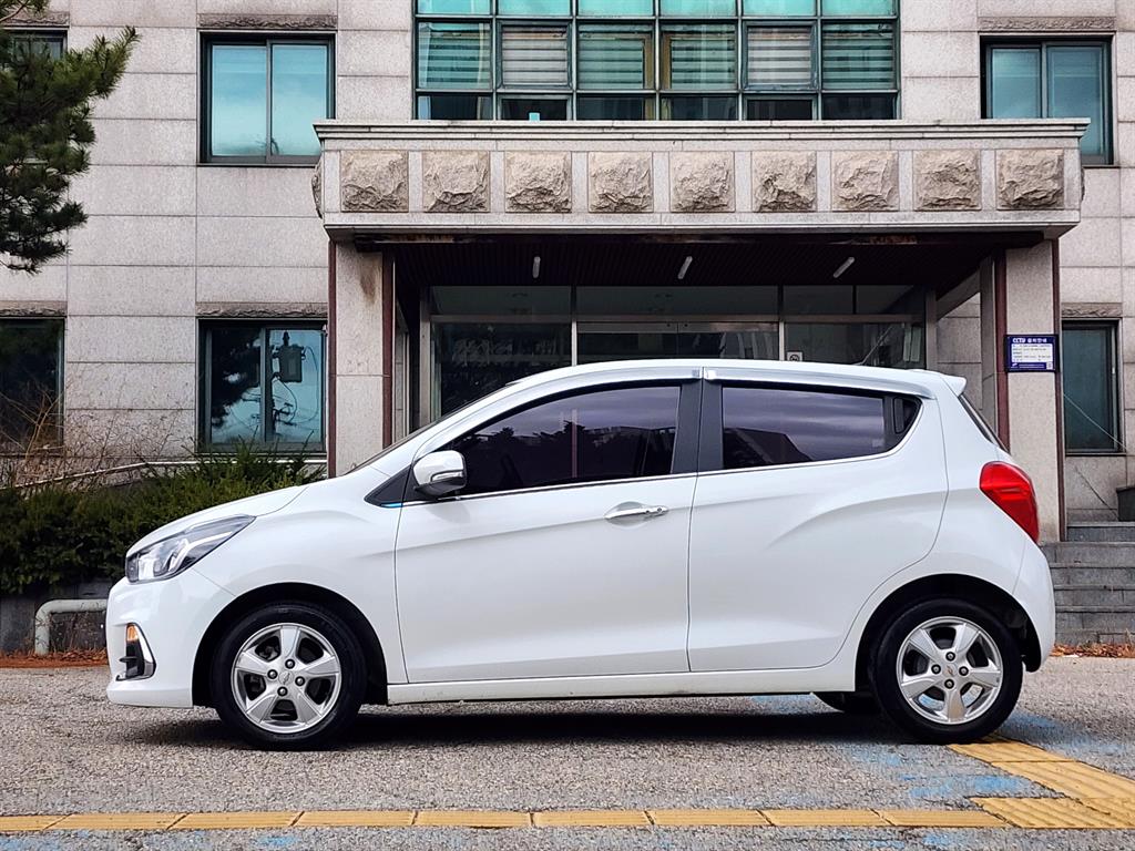 Chevrolet Spark 2016 Blanco - Importación desde Corea - HF Imports Iquique - Foto 19