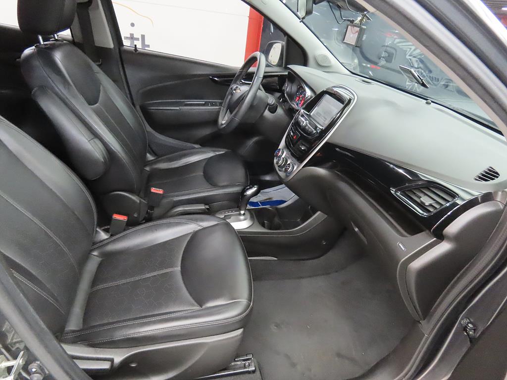 Chevrolet Spark - Vista 6