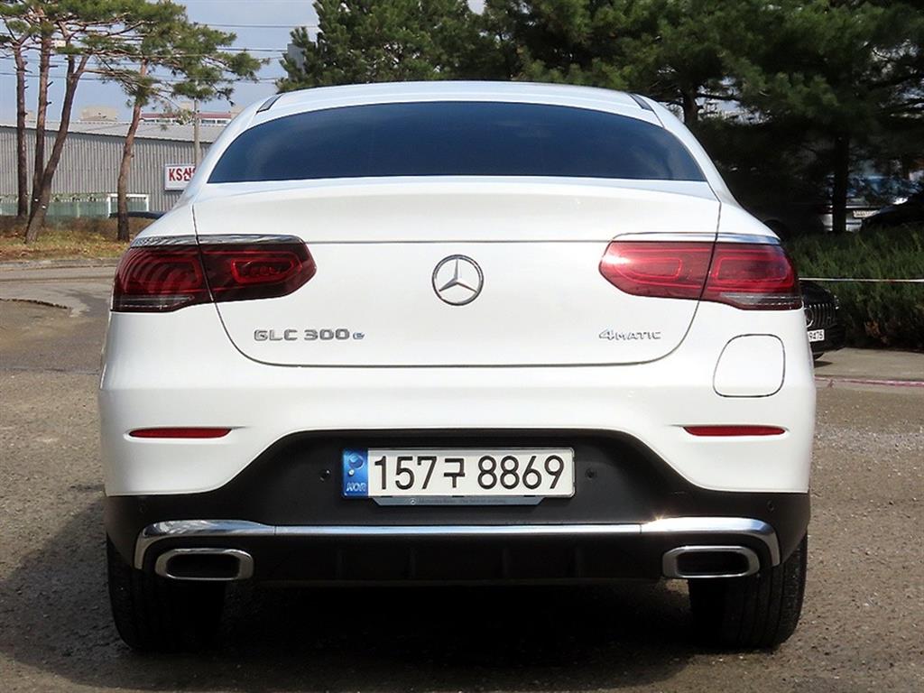 Mercedes Benz GLC Class - Vista 4