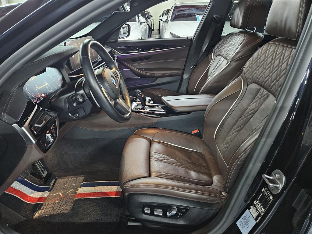 BMW 5 Series 2022 Negro - Importación desde Corea - HF Imports Iquique - Foto 17