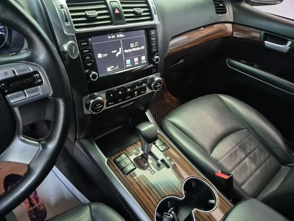 KIA Mohave - Vista 10