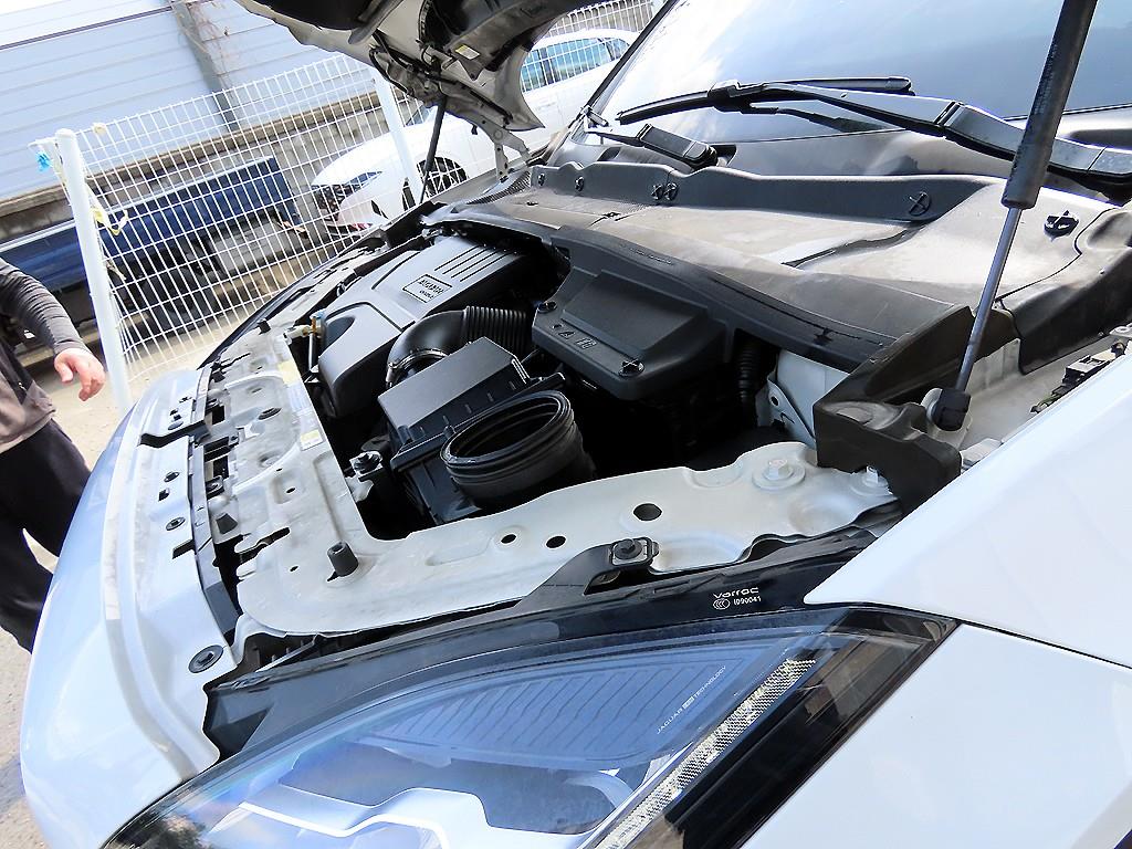 Jaguar E-PACE 2018 Blanco - Importación desde Corea - HF Imports Iquique - Foto 19