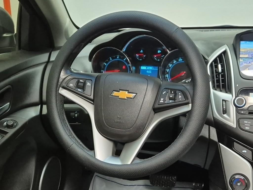 Chevrolet Cruise - Vista 6