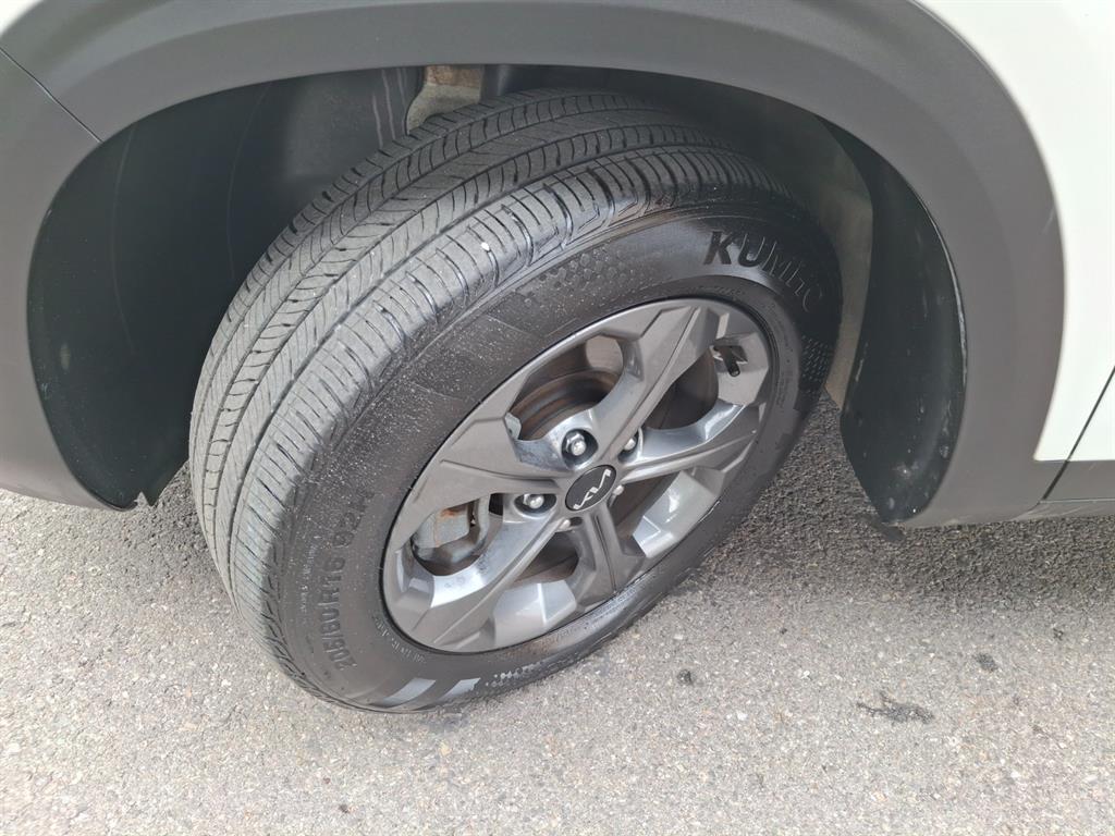 KIA Seltos - Vista 9