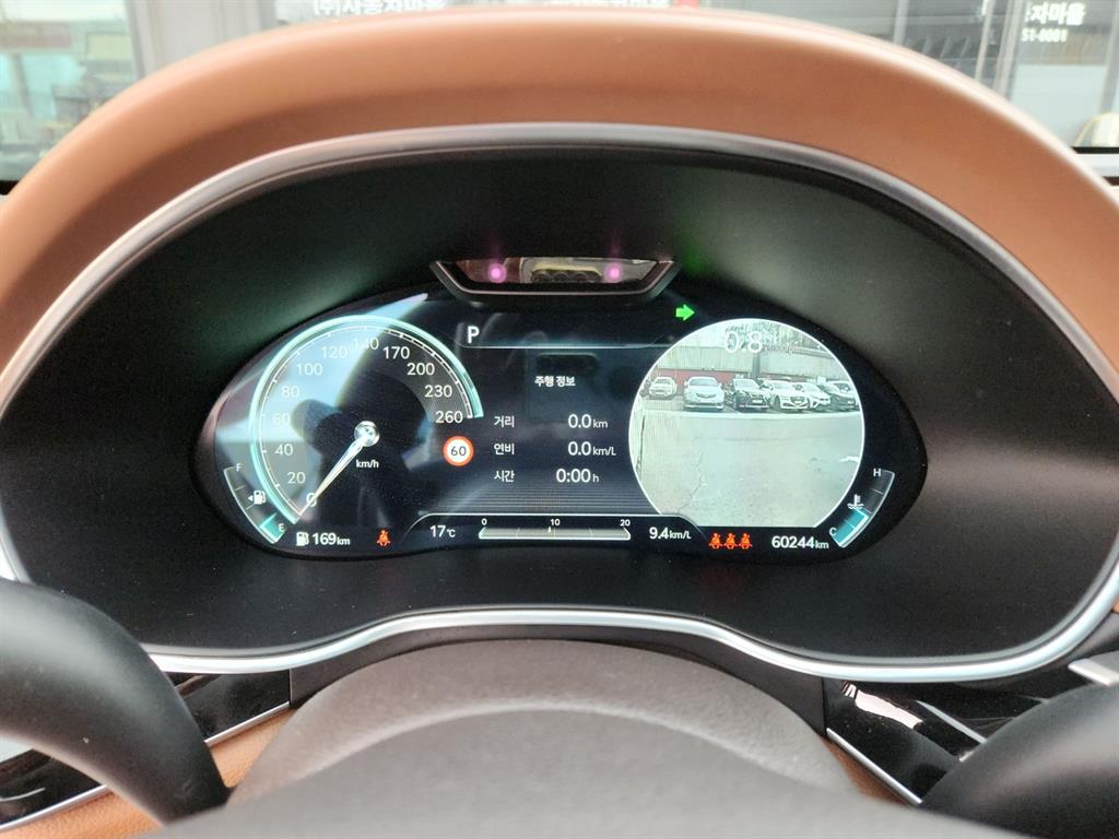 Genesis G80 - Vista 8