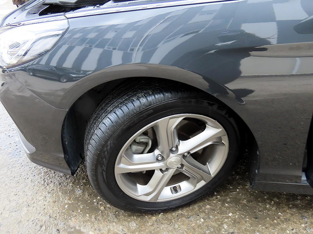 HYUNDAI Sonata 2019 Gris - Importación desde Corea - HF Imports Iquique - Foto 19