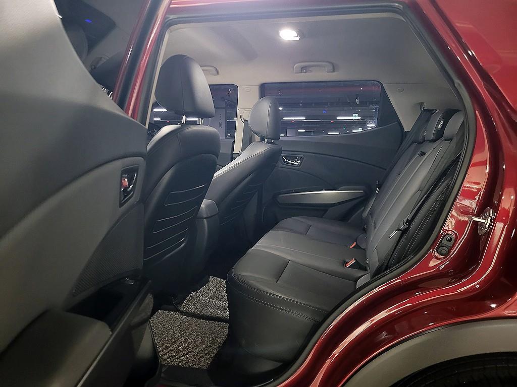 Ssangyong Tivoli - Vista 8