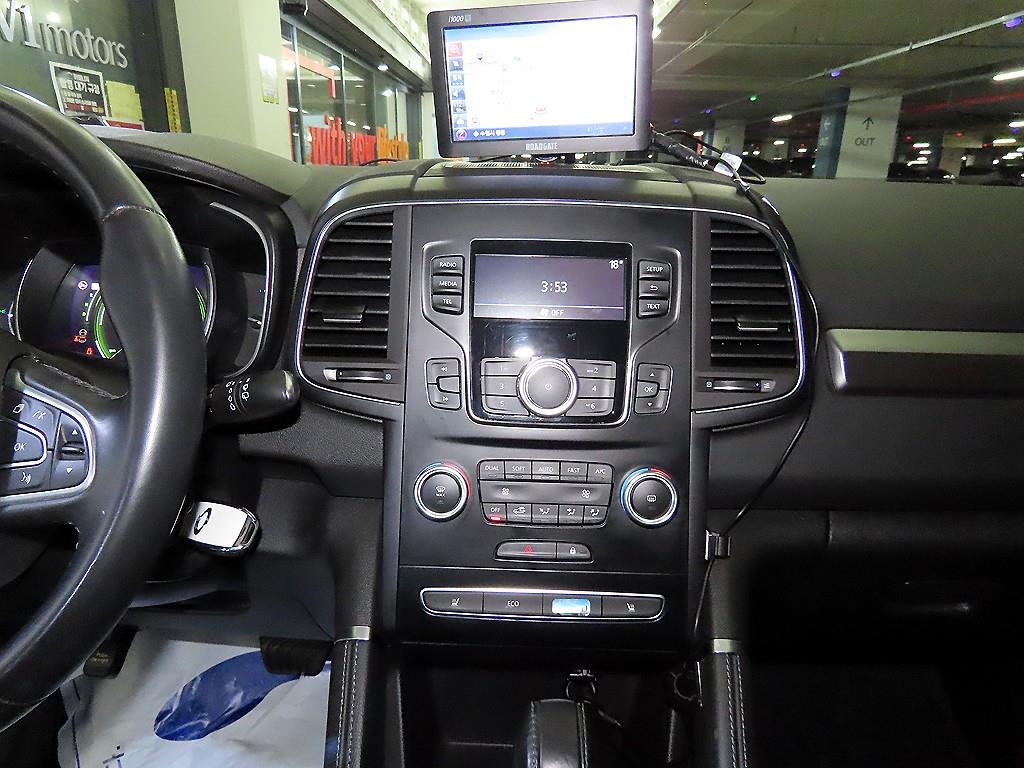 SAMSUNG QM6 - Vista 11