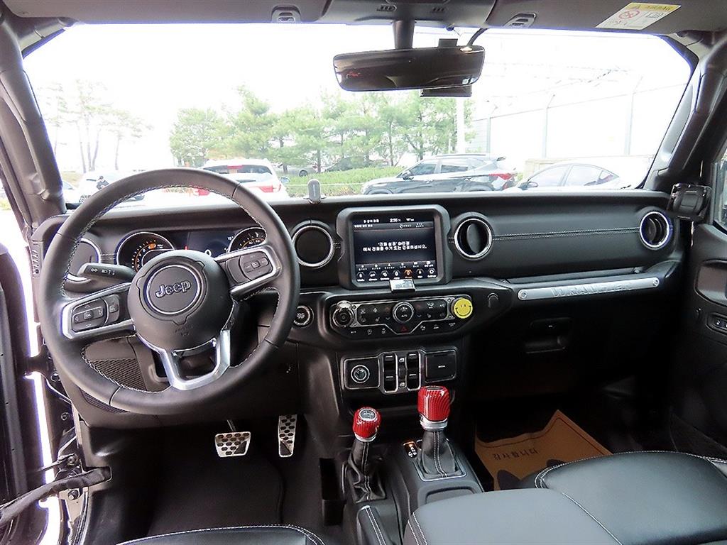 Jeep Wrangler - Vista 7