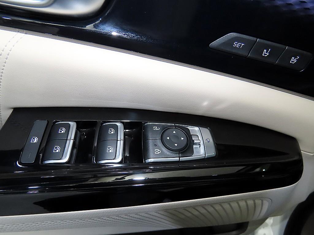 KIA Carnival 2023 Blanco - Importación desde Corea - HF Imports Iquique - Foto 13