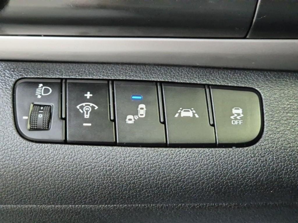 HYUNDAI Avante 2020 Blanco - Importación desde Corea - HF Imports Iquique - Foto 17