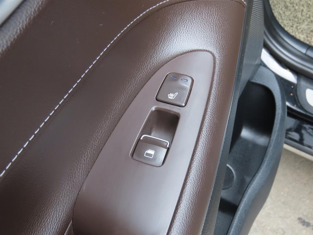 HYUNDAI Grandeur - Vista 11