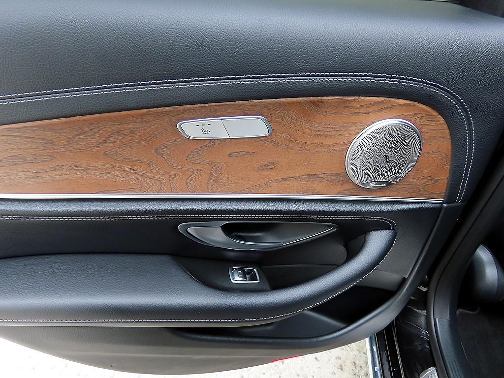 Mercedes Benz E class 2017 Negro - Importación desde Corea - HF Imports Iquique - Foto 15