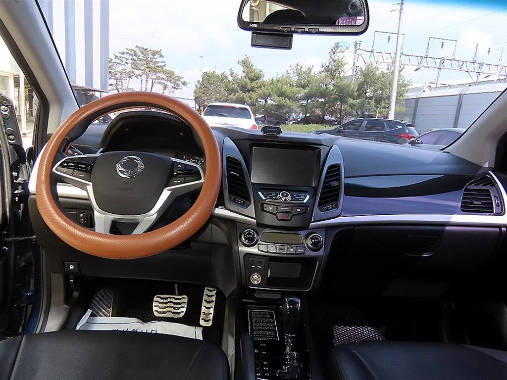 Ssangyong Korando - Vista 7