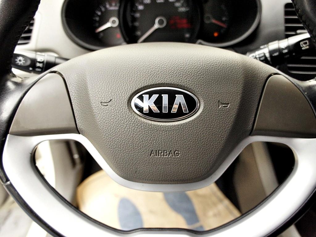 KIA Morning 2013 Blanco - Importación desde Corea - HF Imports Iquique - Foto 8