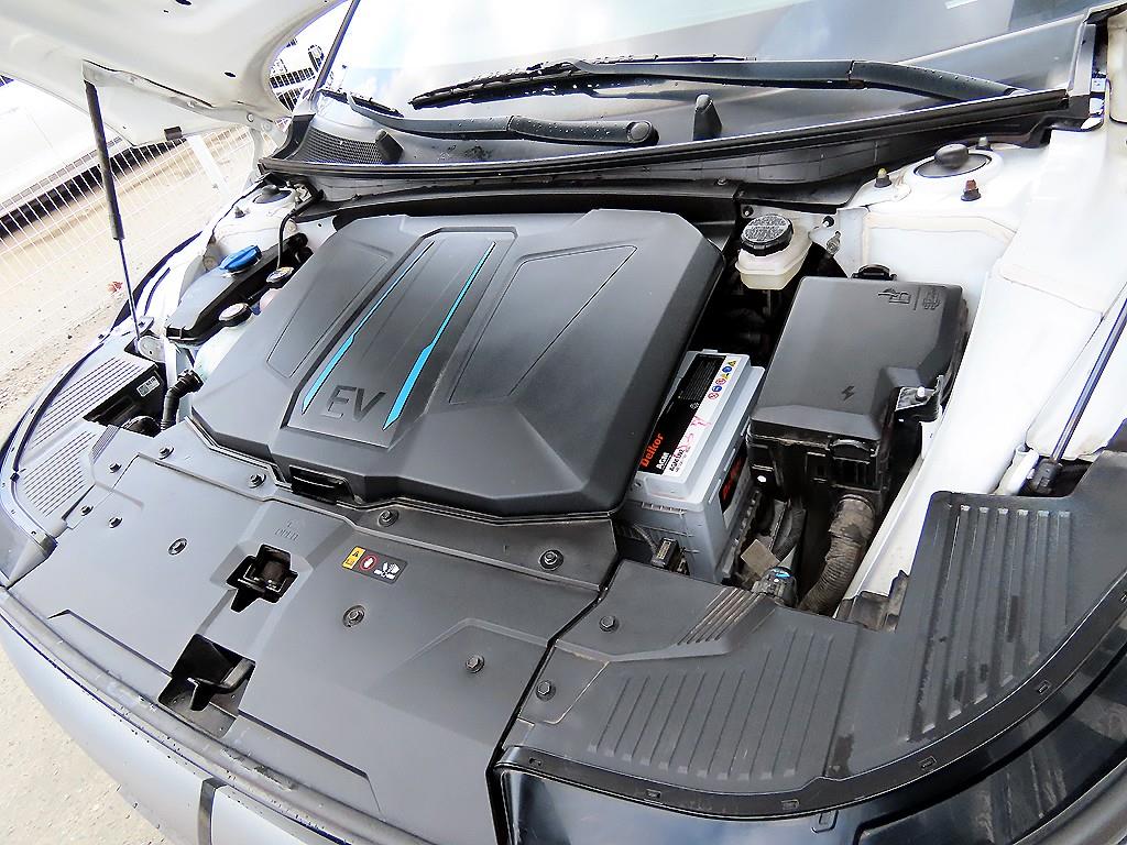 HYUNDAI Ioniq 5 2022 Blanco - Importación desde Corea - HF Imports Iquique - Foto 19