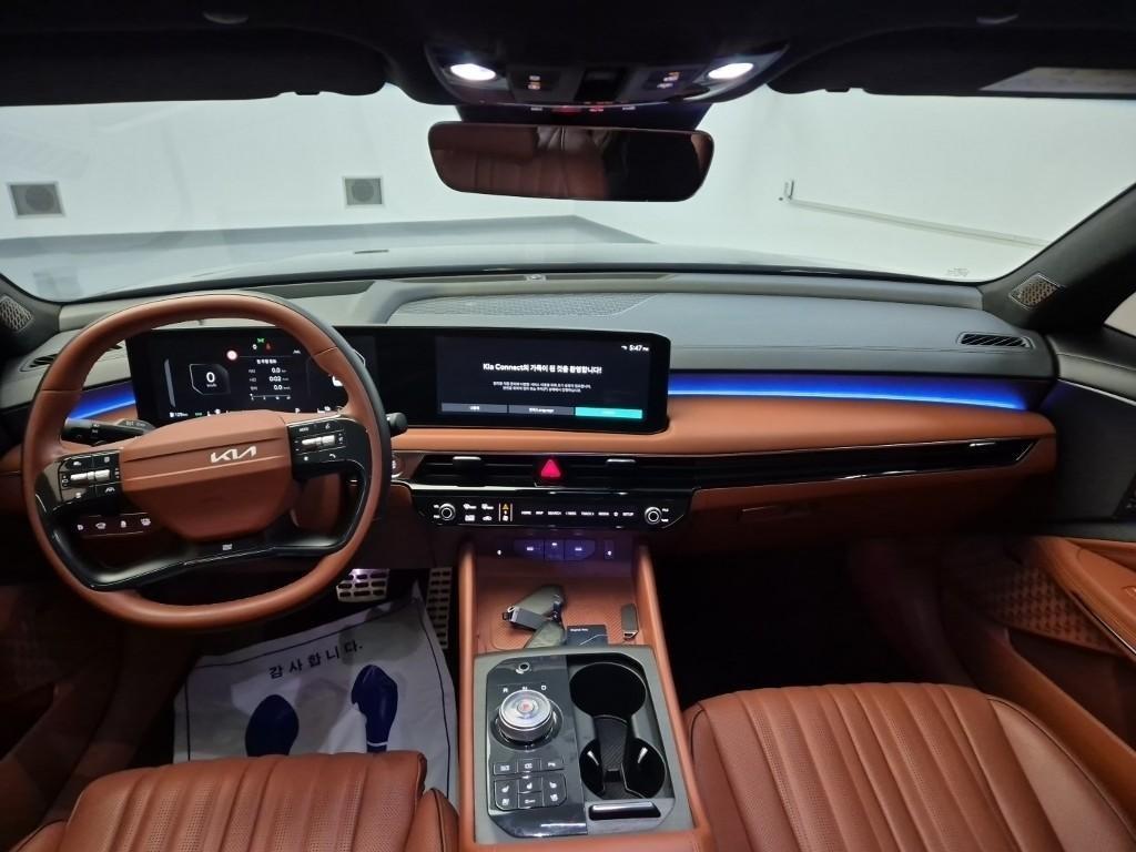 KIA K8 - Vista 7