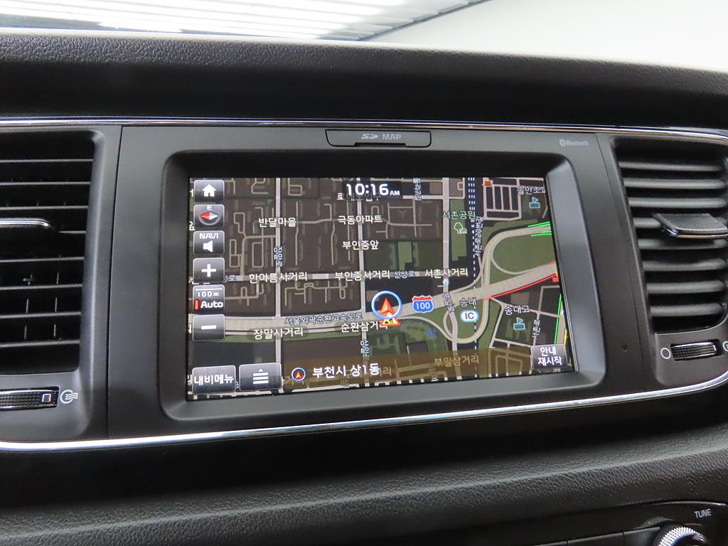 KIA Carnival - Vista 11