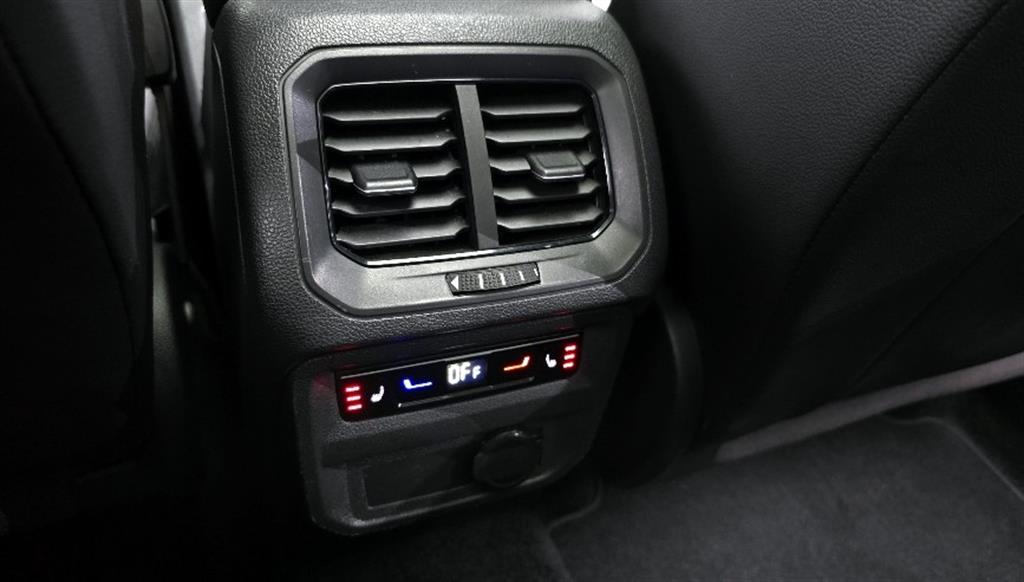 Volkswagen Tiguan 2022 Gris - Importación desde Corea - HF Imports Iquique - Foto 19