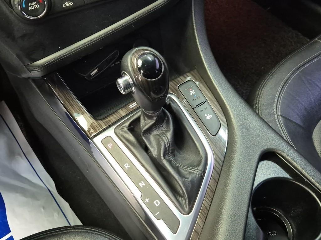 KIA K5 2013 Blanco - Importación desde Corea - HF Imports Iquique - Foto 17