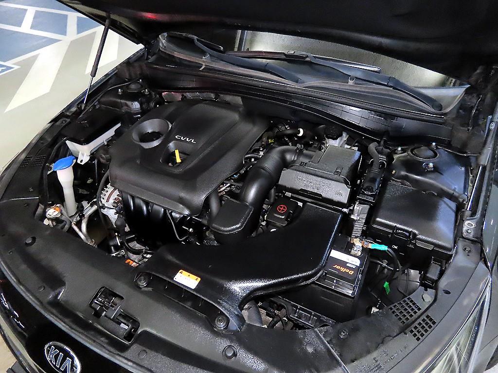 KIA K5 2019 Negro - Importación desde Corea - HF Imports Iquique - Foto 18