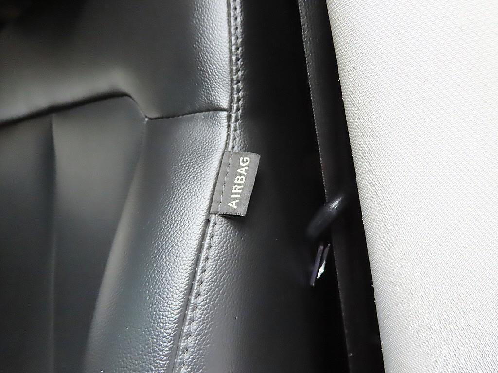 HYUNDAI Staria 2023 Negro - Importación desde Corea - HF Imports Iquique - Foto 13