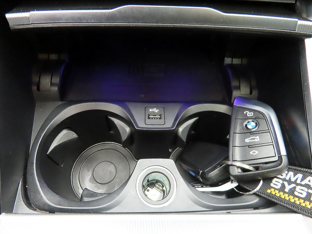 BMW 3 series 2022 - Importación desde Corea - HF Imports Iquique - Foto 13