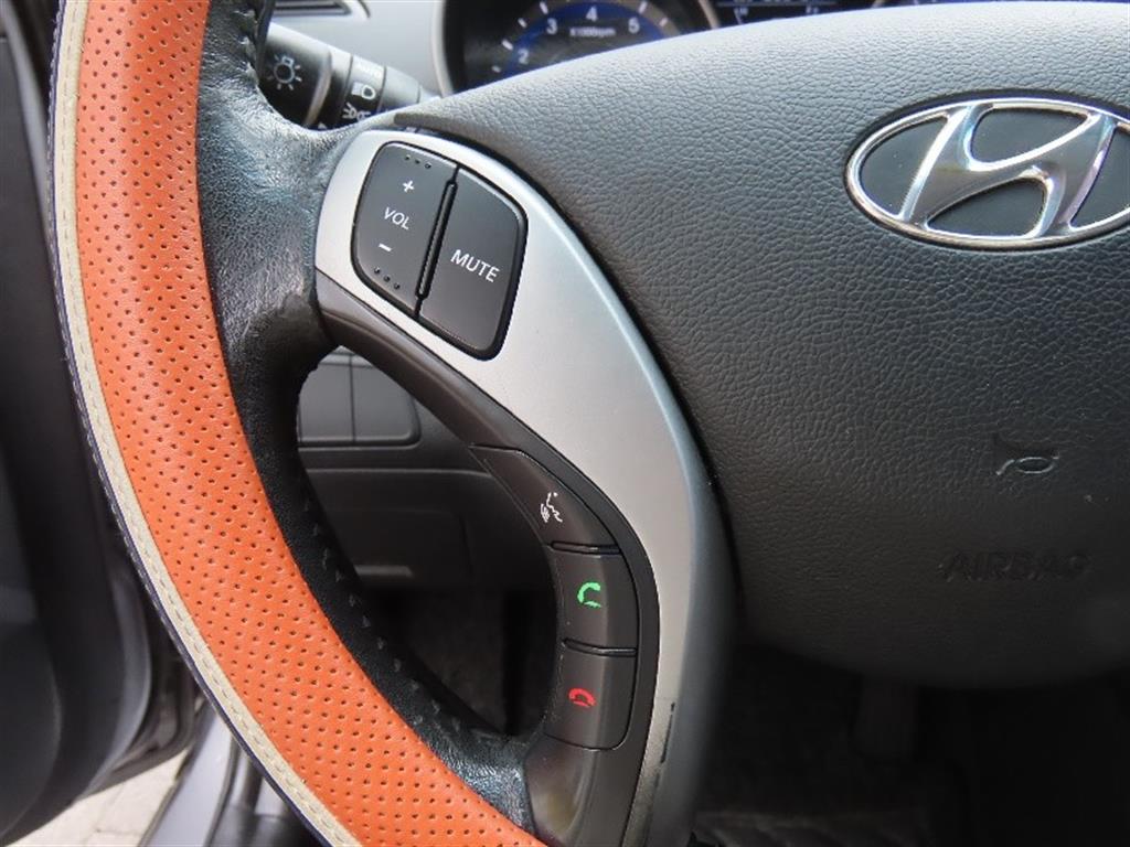 HYUNDAI Avante 2012 Gris - Importación desde Corea - HF Imports Iquique - Foto 12