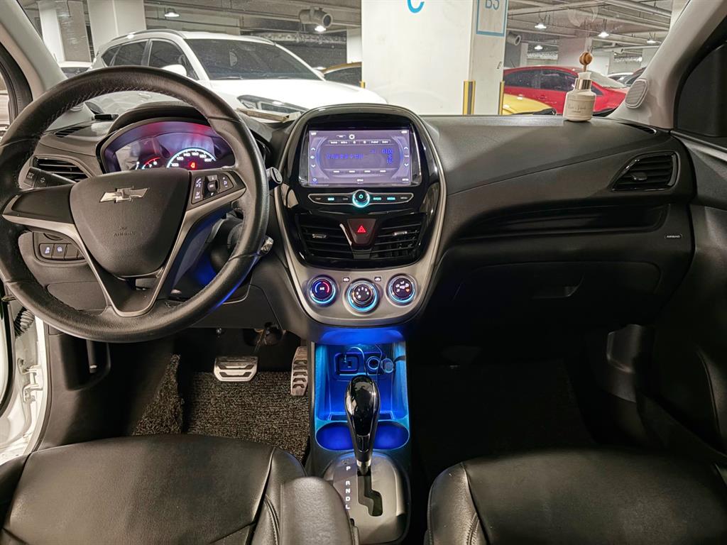 Chevrolet Spark - Vista 5