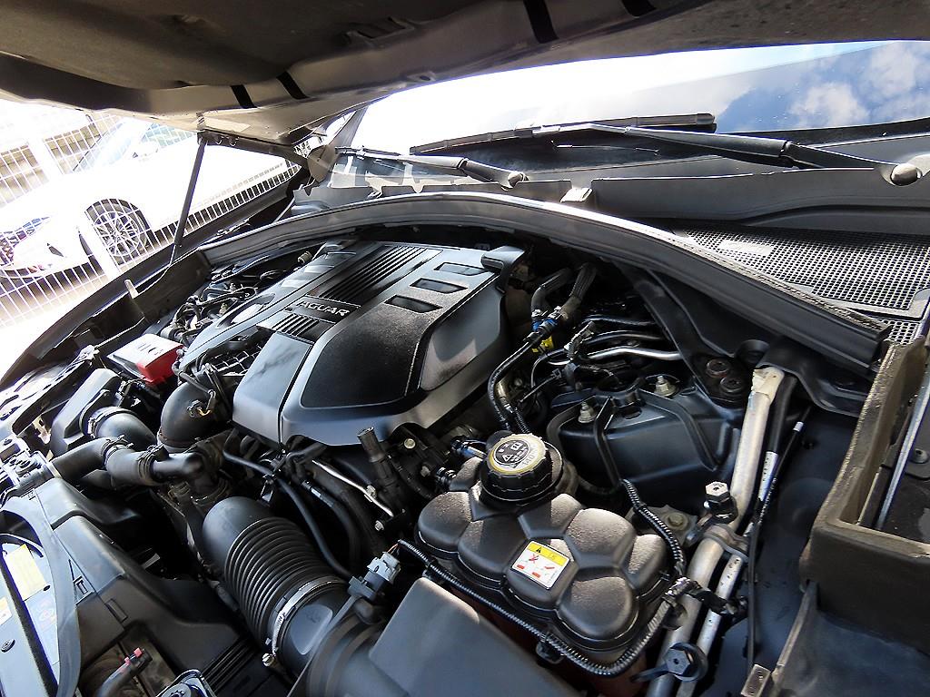 Jaguar F-PACE 2017 Negro - Importación desde Corea - HF Imports Iquique - Foto 19