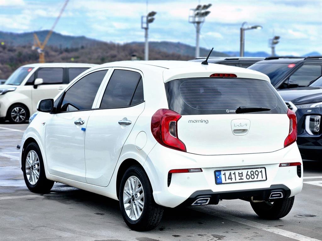 KIA Morning - Vista 5