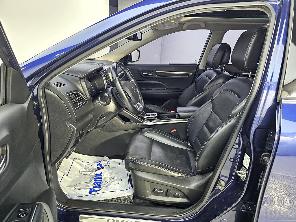 SAMSUNG QM6 - Vista 8