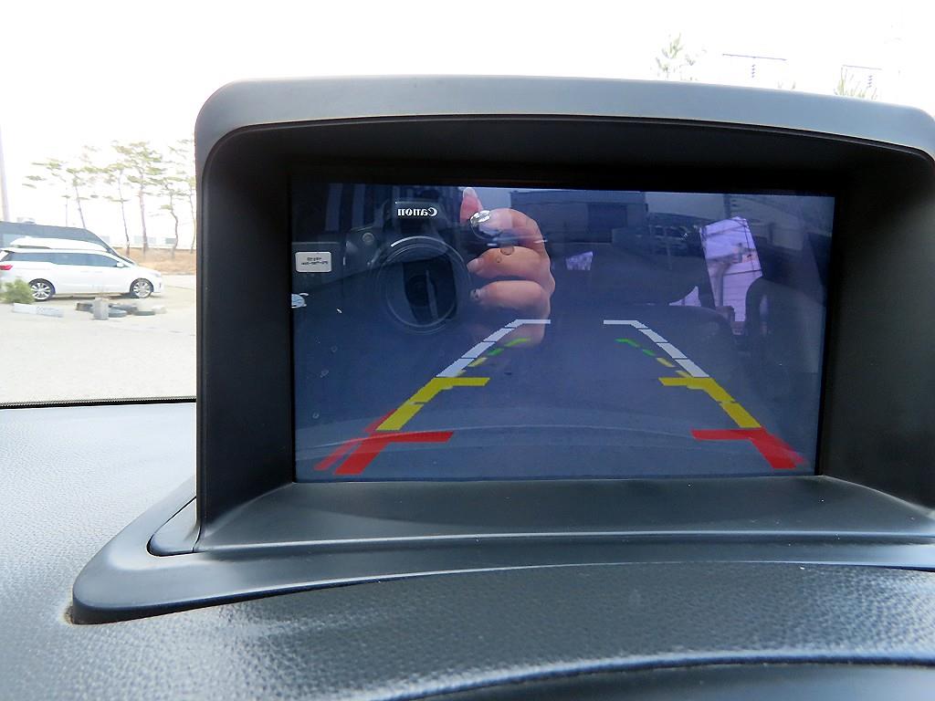 HYUNDAI Starex 2015 Blanco - Importación desde Corea - HF Imports Iquique - Foto 16