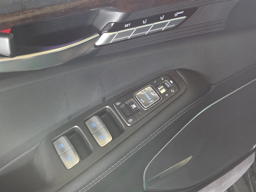 Genesis EQ900 2018 Negro - Importación desde Corea - HF Imports Iquique - Foto 15