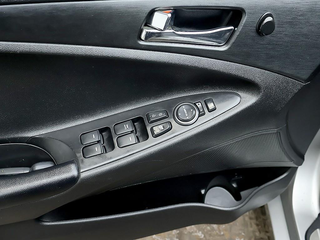 HYUNDAI Sonata 2010 Gris - Importación desde Corea - HF Imports Iquique - Foto 13