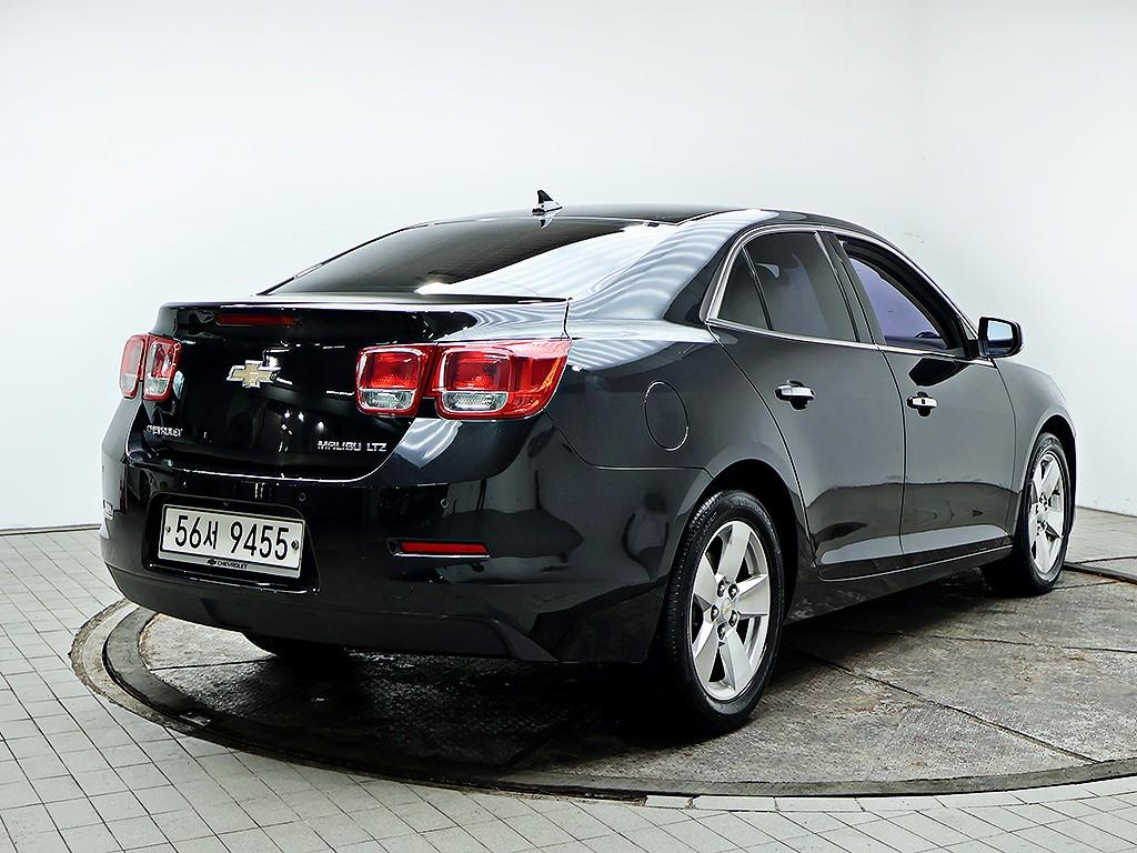 Chevrolet Malibu - Vista 7