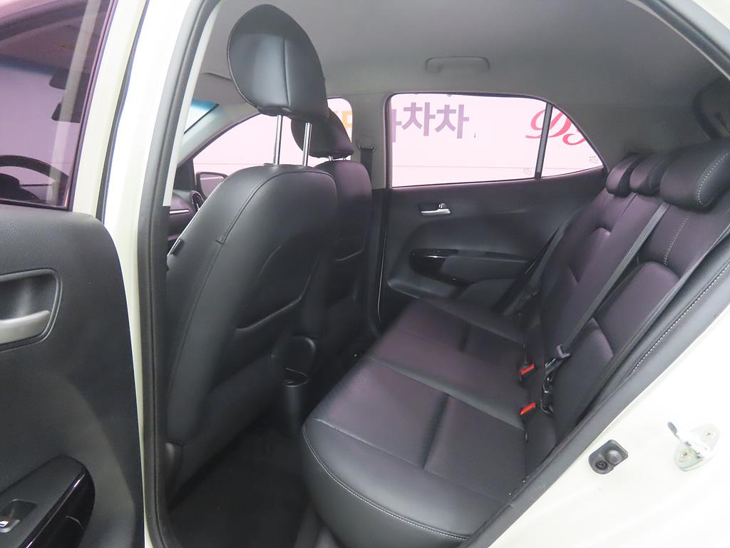 KIA Morning - Vista 6